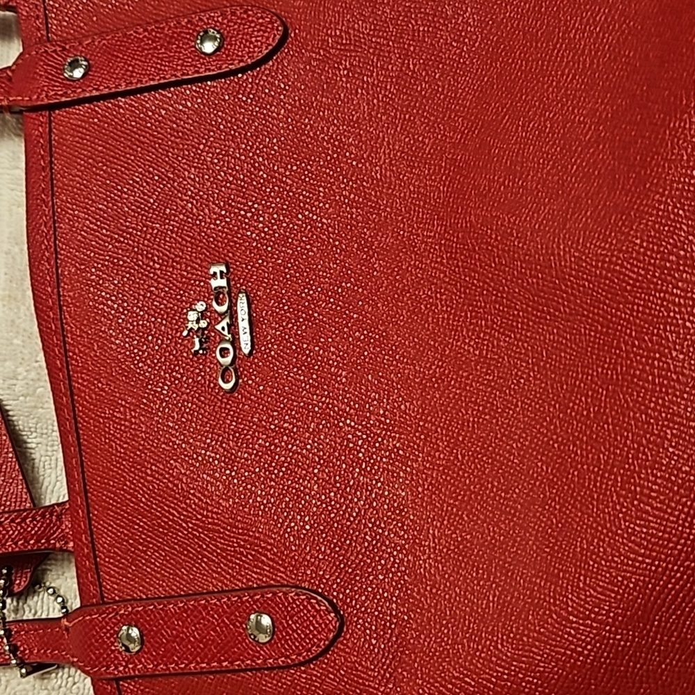 GENUINE COACH red purse